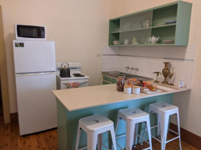 Super cute accomm close to CBD